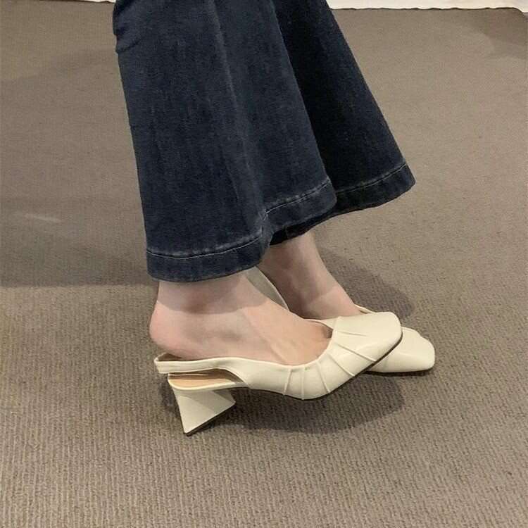 Gentle Style Designer Shoe Shallow Mouth Closed Toe Backless High Chunky Heels 2025 French New Sandals Single Women's Shoes