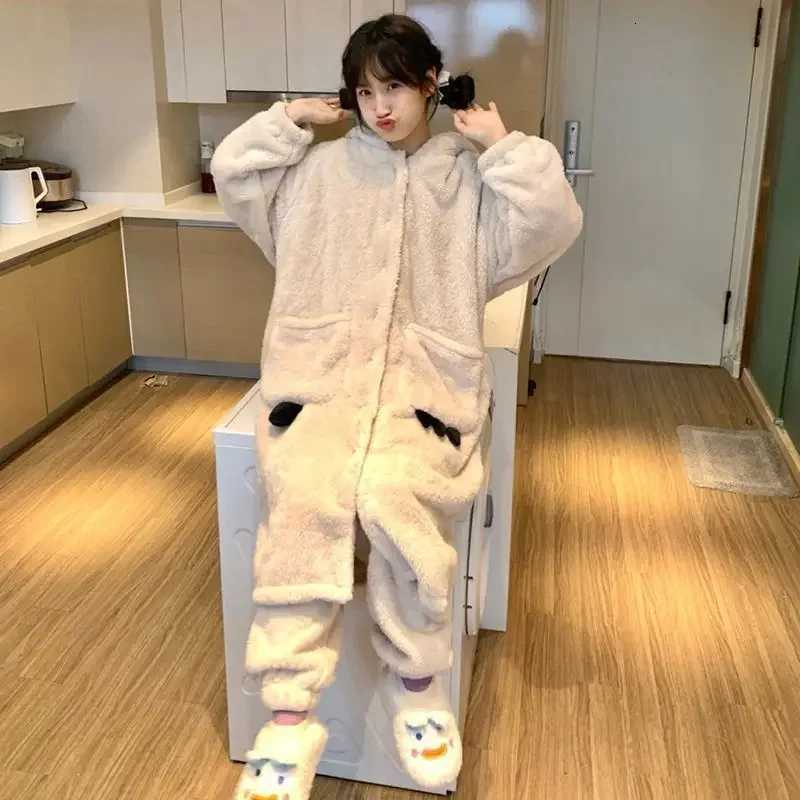 Female Autumn and Winter Thickening Type Night Gown Long Style Can Be Worn Outside Loungewear Set Advanced Coral Fleece Pajamas Z250925