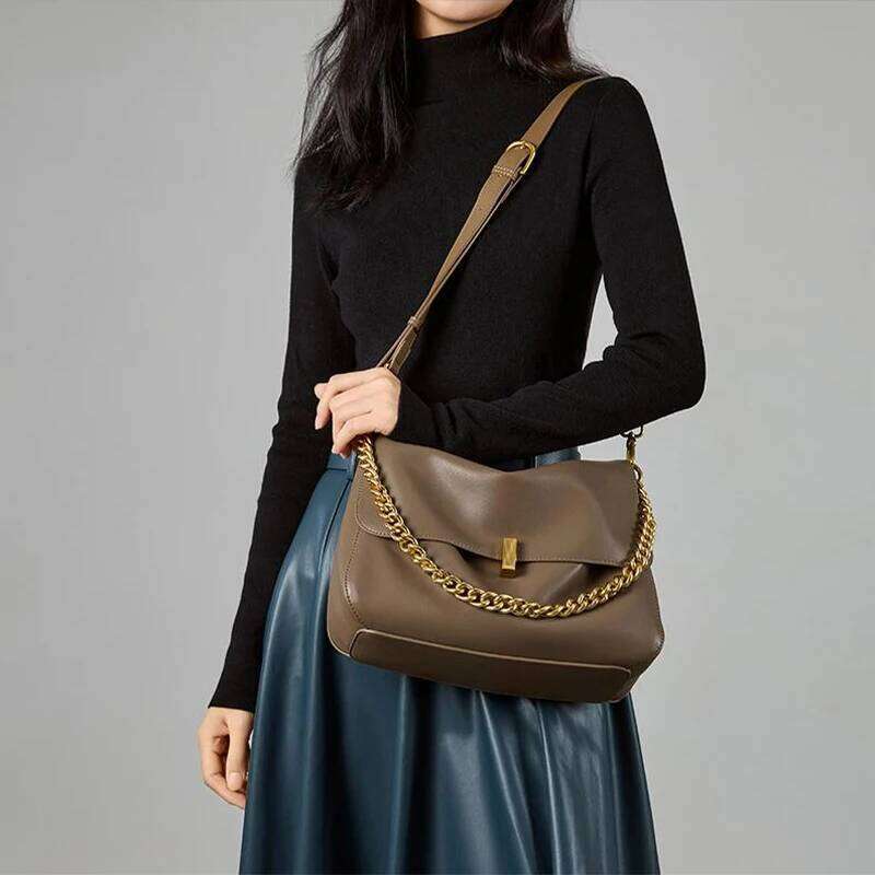 Genuine Flap Shoulder Solid Leather Female Crossbody Handbag Messenger Bag Stylish Women Designer Chain Purse