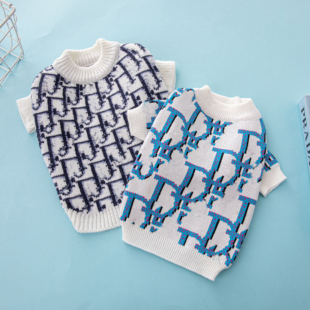 Luxury Dog Clothes Designer Dog Sweater Small Dogs Pullover Sweater Cold Weather Cable Knitwear Turtleneck Thick Warm Coats for Chihuahua Bulldog Dach