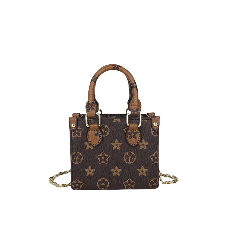 hot free shipping designer bag Fashionable and versatile handbag small square bag high-end light luxury single shoulder diagonal cross bag pink black