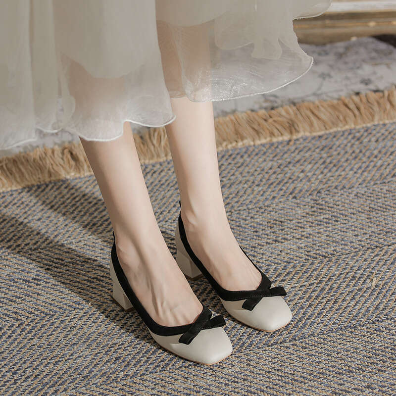 Elegant Chunky Designer Shoe Heel Off-White High Heels for Women Summer 2022 New Square Toe Shallow Soft Leather Mid-Heel Single Shoes