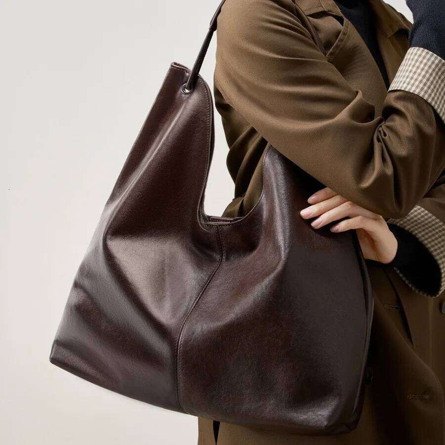 Large Capacity Texture Armpit Cow Single Shoulder Commuter Woman Designer Bag suotong2509