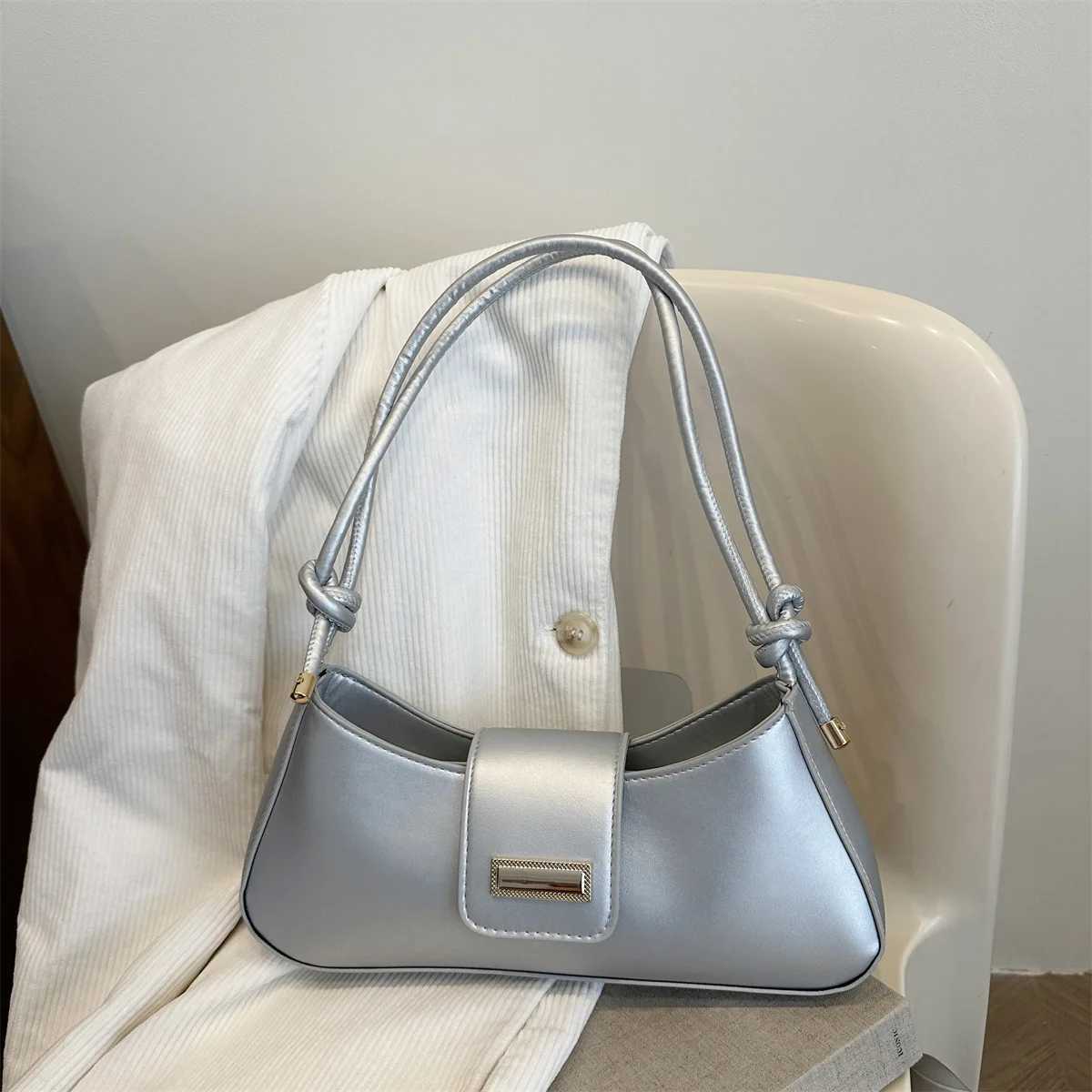 2025 French Style Underarm Bag Womens Minimalist Crossbody Purse Chic Shoulder Bag for Casual Elegant Outfits Z250926