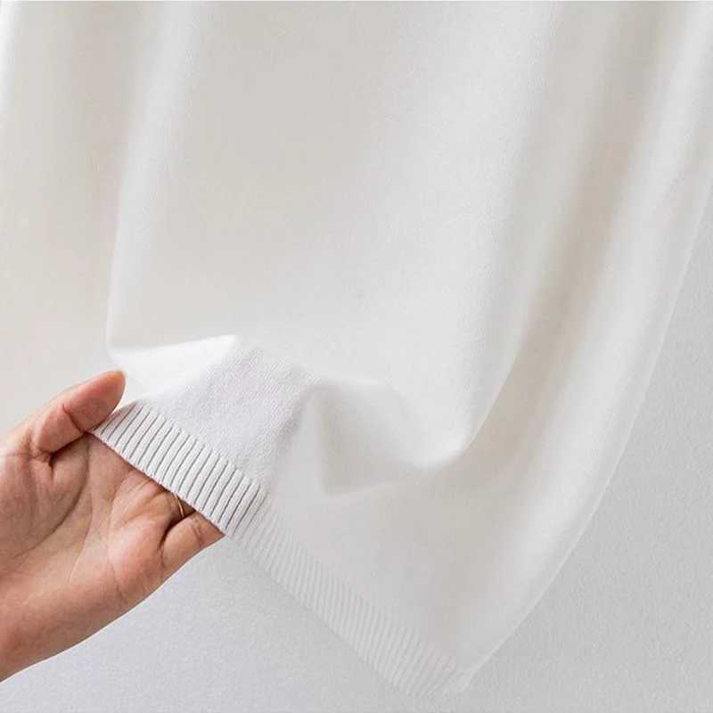 Designer Slender Fit Cotton Blouse: Feminine Longline Pullover Sweater w/ Delicate Bloom Patterns & Elbow Length Arms