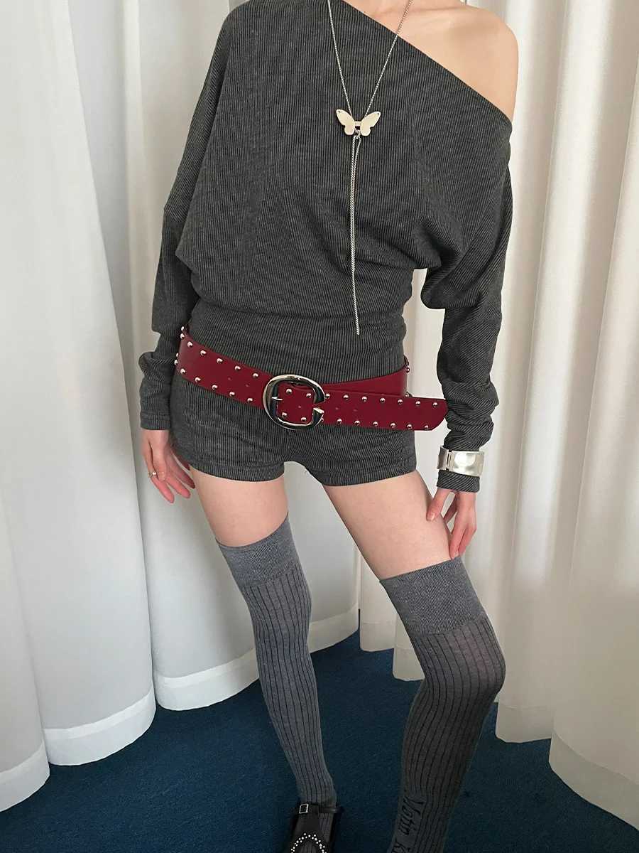 HeavyDuty Design Sense Wide Belt For Women Punk Style Rivet With Skirt And Pants Waistcoat American Style Hot Girl Style Belt L250926