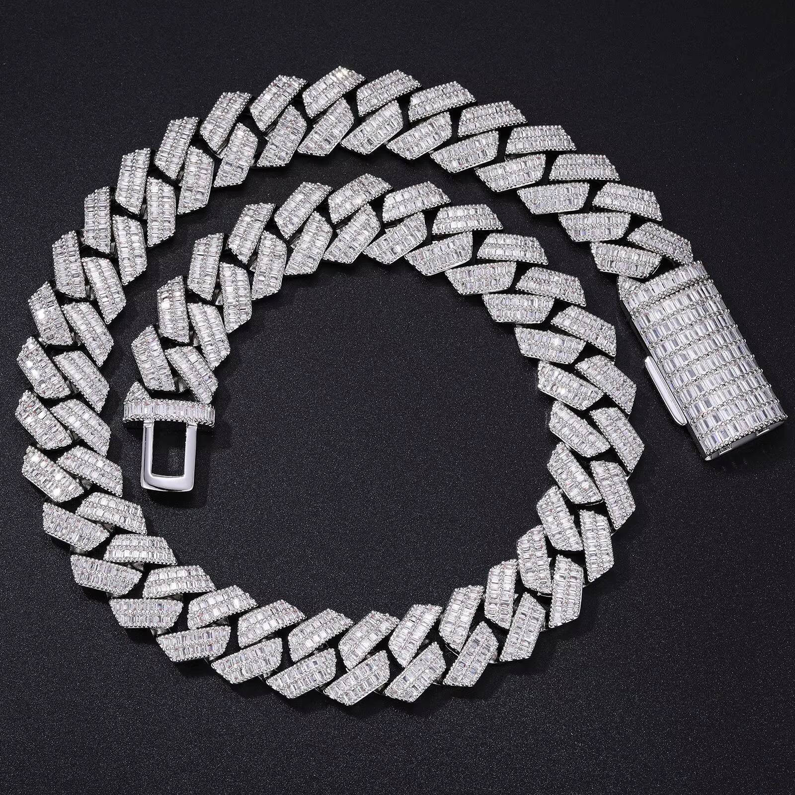 2025Hip Hop Street Style Cuban Link Chain Necklace for Men