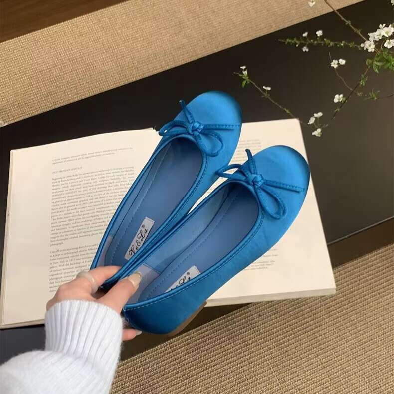 Soft Sole Round Toe Ballet Flats for Women 2025 Designer Shoe Spring New Satin Flat Slip-On Grandma Shoes