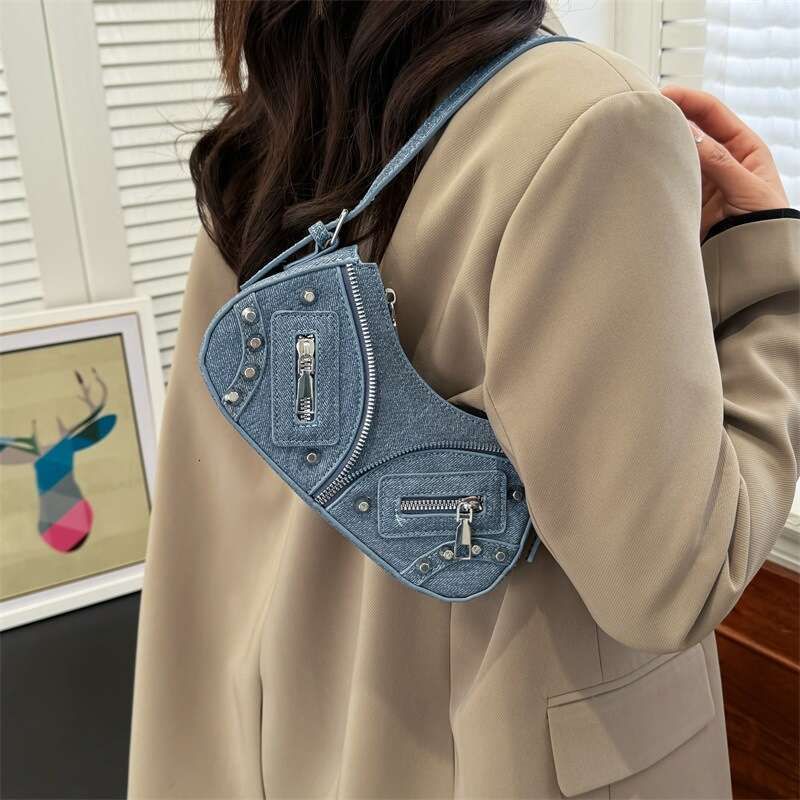 Designer Bags Luxury Bags Shoulder Tote Handbags Wallet Oil Waxed Leather Underarm Bags Large Capacity Chain Crossbody Locomotive Bags 2025 New Fashio
