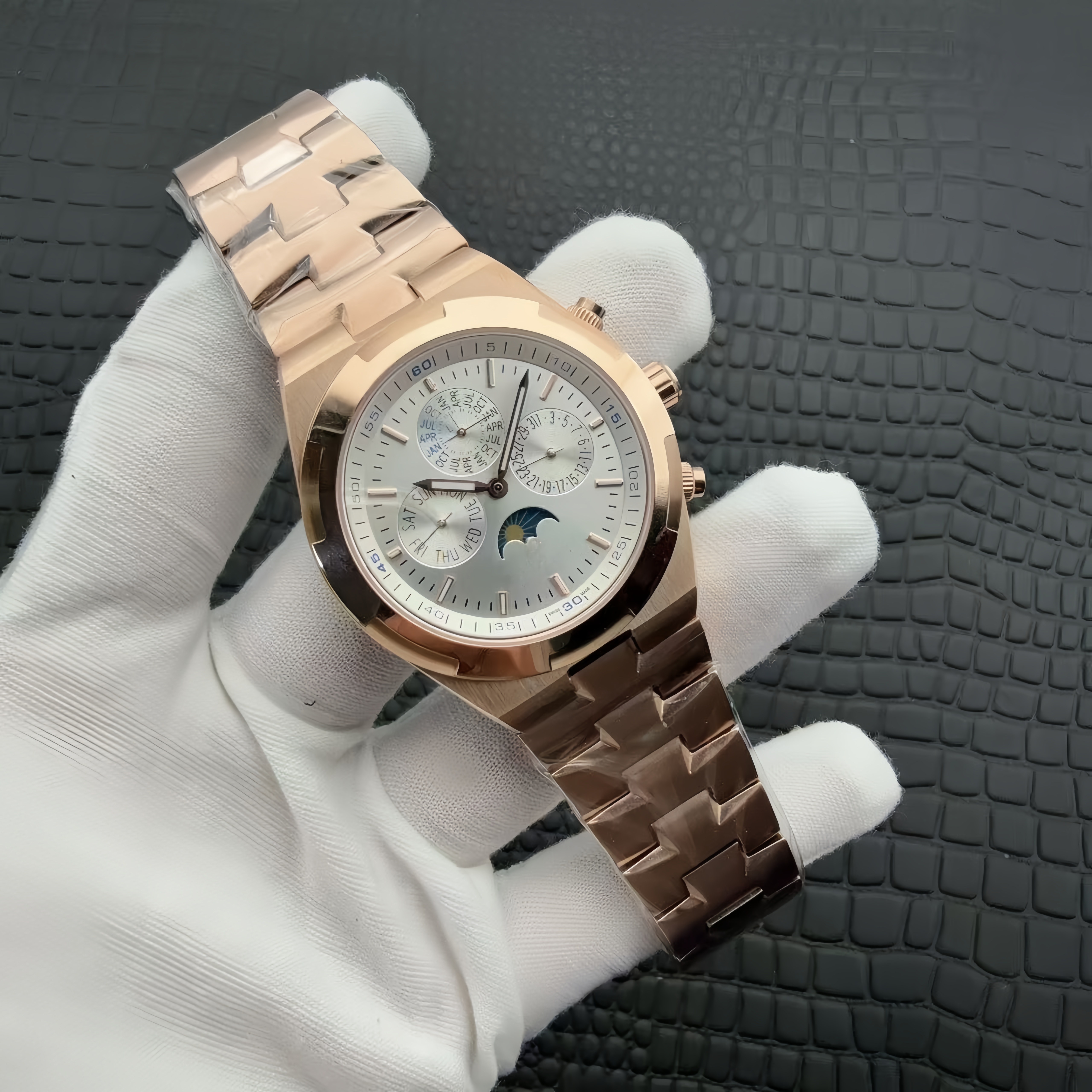 4300V designer watch 42mm The "Across the Seas" Series men's wrist watch Waterproof sapphire mirror surface Luxurious wristwatch automaton