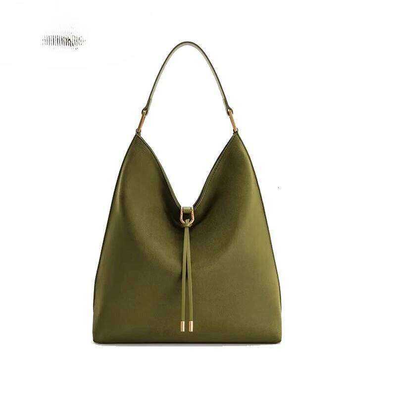 Aria Large Capacity Faux Suede Shoulder Crossbody Bag For Women Solid Color Underarm Commuter Bag, Simple Casual Purse Suotong0917