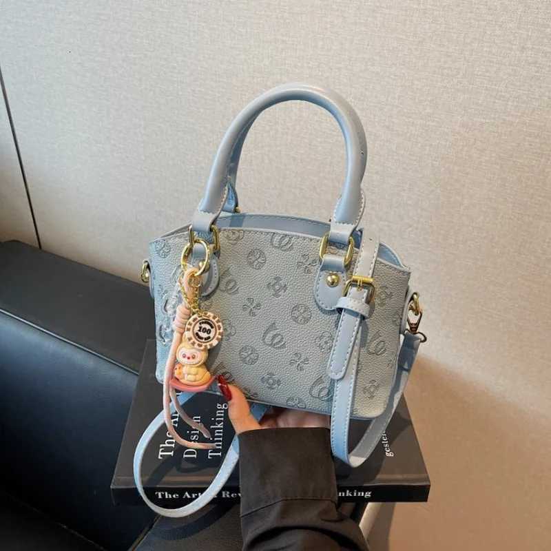 Luxury Ladies Crossbody Bag Famous Designer Leather Shoulder Handbag Womens Stylish Tote With Adjustable Long StrapW250926