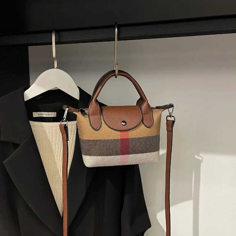 Minimalist Vintage Crossbody Bag With Solid Color And Trendy Letter For Women HighEnd FashionW250926