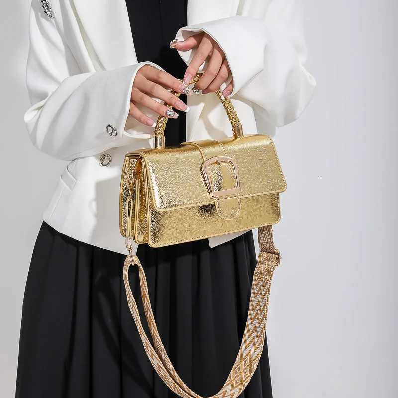 Top Brand Shoulder Bags 2023 New High Quality Leather Women Bag Short Handle Flap Handbag Purse Trendy Wide Strap Crossbody Bag Z250926