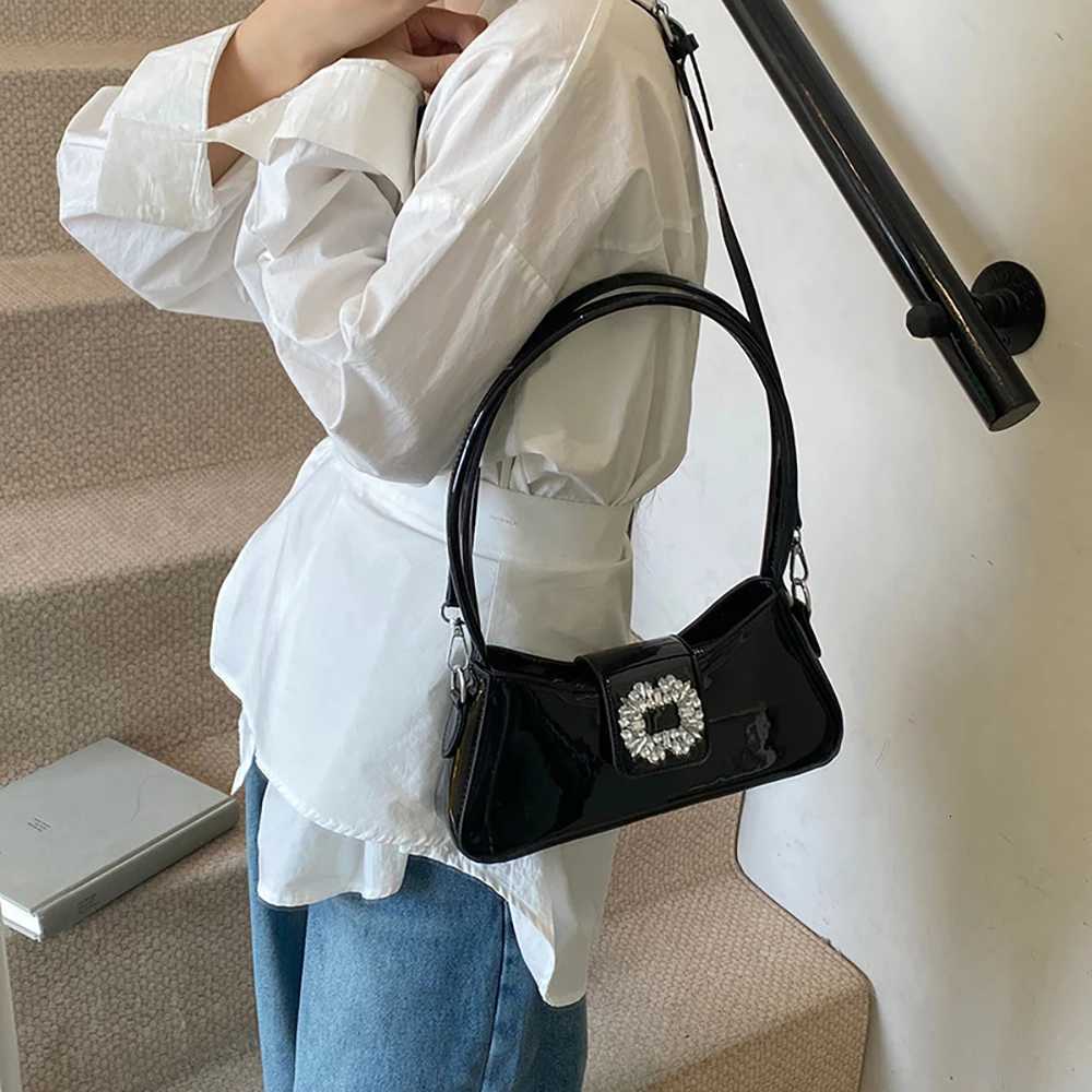 Luxury Shiny Diamond Square Underarm Bags Women Fashion Burgundy Patent Leather Shoulder Bag Wedding Lady Red Handbag Crossbody Z250926