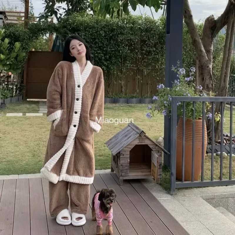 Autumn Winter Warm Fleece Pajama Sets Thicken Coral Velvet Nightgowns Sleepshirts and Bottoms Suit Homewear Long Robes for Women Z250925