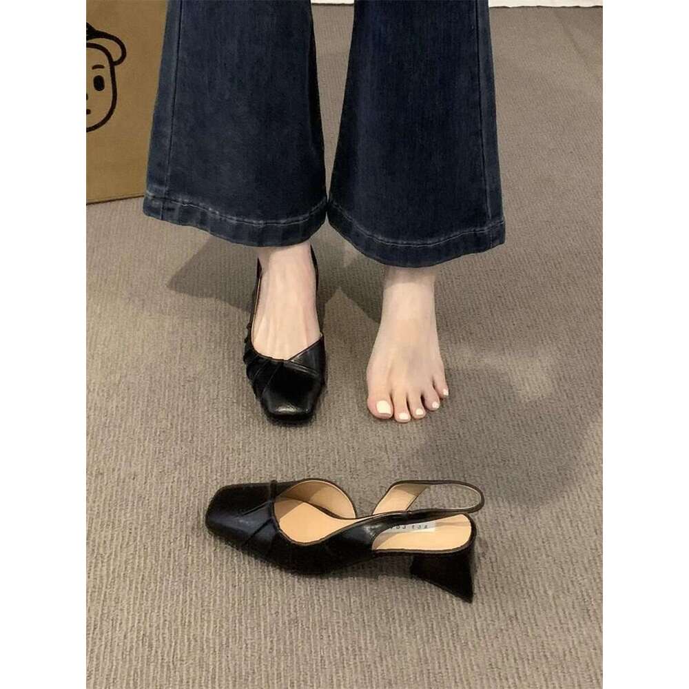 Gentle Style Designer Shoe Shallow Mouth Closed Toe Backless High Chunky Heels 2025 French New Sandals Single Women's Shoes