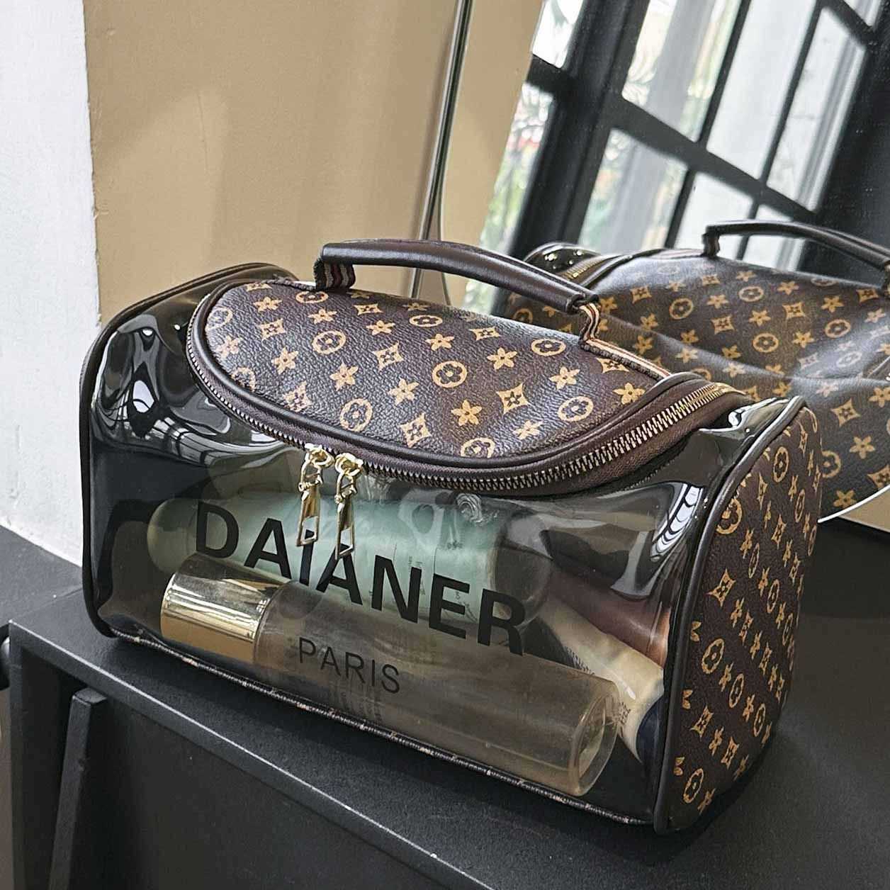 luxcury Small Vintage Style Folding Cosmetic Case with Convenient Carrying Design J250926