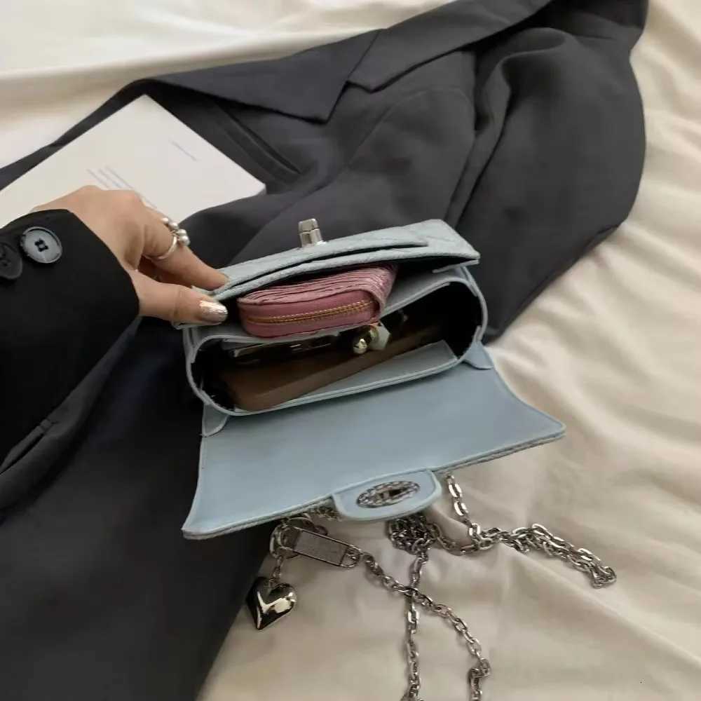 Oneshoulder Womens Fashion Highend Portable Small Square Bag Denim Rhombus Chain Versatile Crossbody Bag for Women Z250926