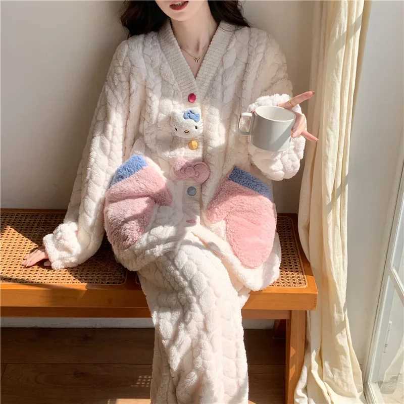 Womens Coral Fleece Pajama Set Thickened Flannel Home Clothes VNeck Sleepwear Autumn Winter Warm Tips For Selection And Care Z250925