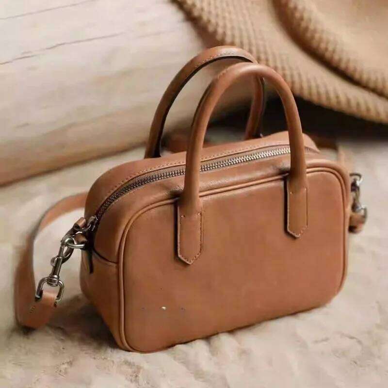 Leather Casual Crossbody Single Shoulder Handbag Bowling Bag Women's Soft Suotong2509