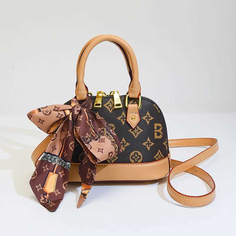 Luxury Designer Womens Leather Crossbody Bag Elegant Shoulder Handbag For Ladies Classic Tote PurseW250926