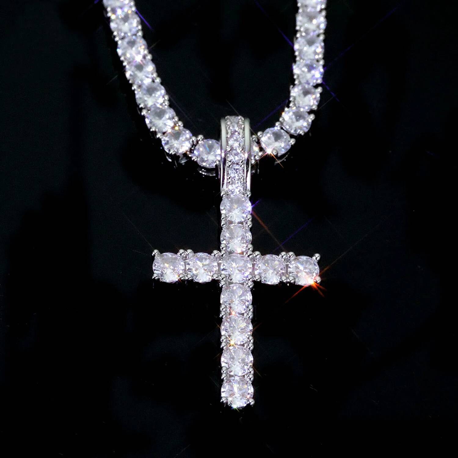 Fine Jewelry Moissanite Cross Pendant 925 Sterling Silver Hip Hop Shiny VVS Diamond Charm Necklace For Men No Fade