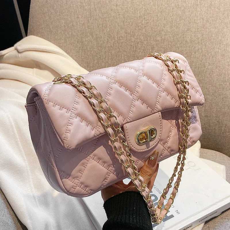 Luxury Womens Shoulder Bag Premium Leather Tote Vintage Design Crossbody Bag With Adjustable Removable Shoulder Strap Z250926