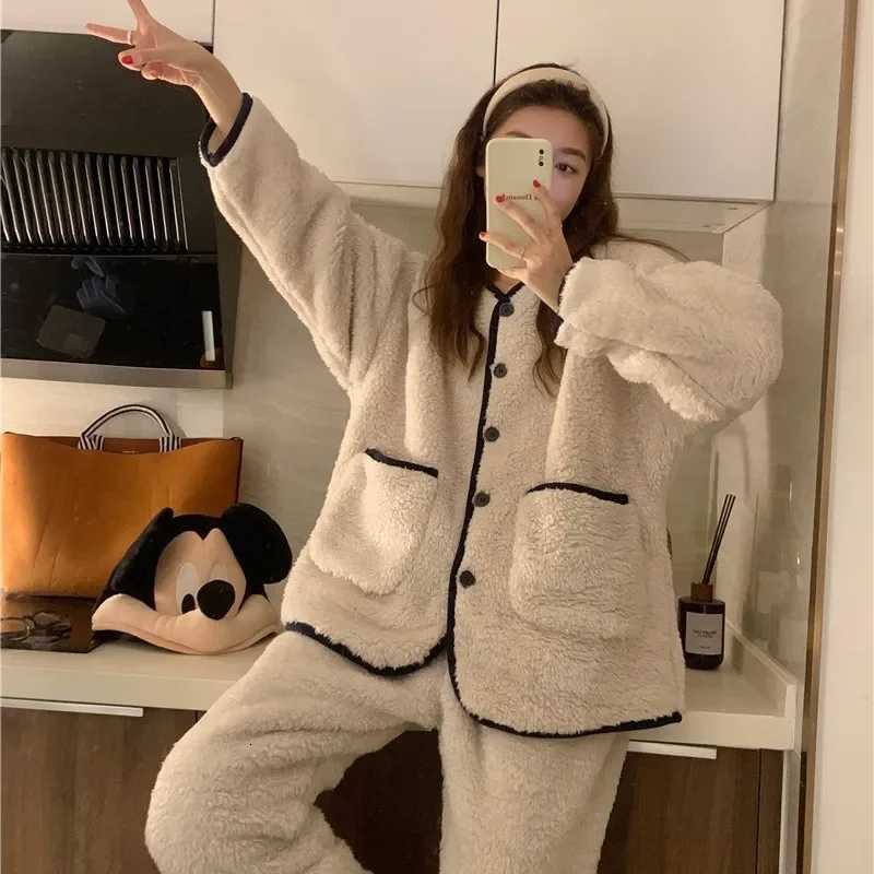 2024 New Coral Fleece Atmosphere Home Tweed Style Winter Thickened Simple Sleepwear Suit Home Clothes For Men And Women Z250925
