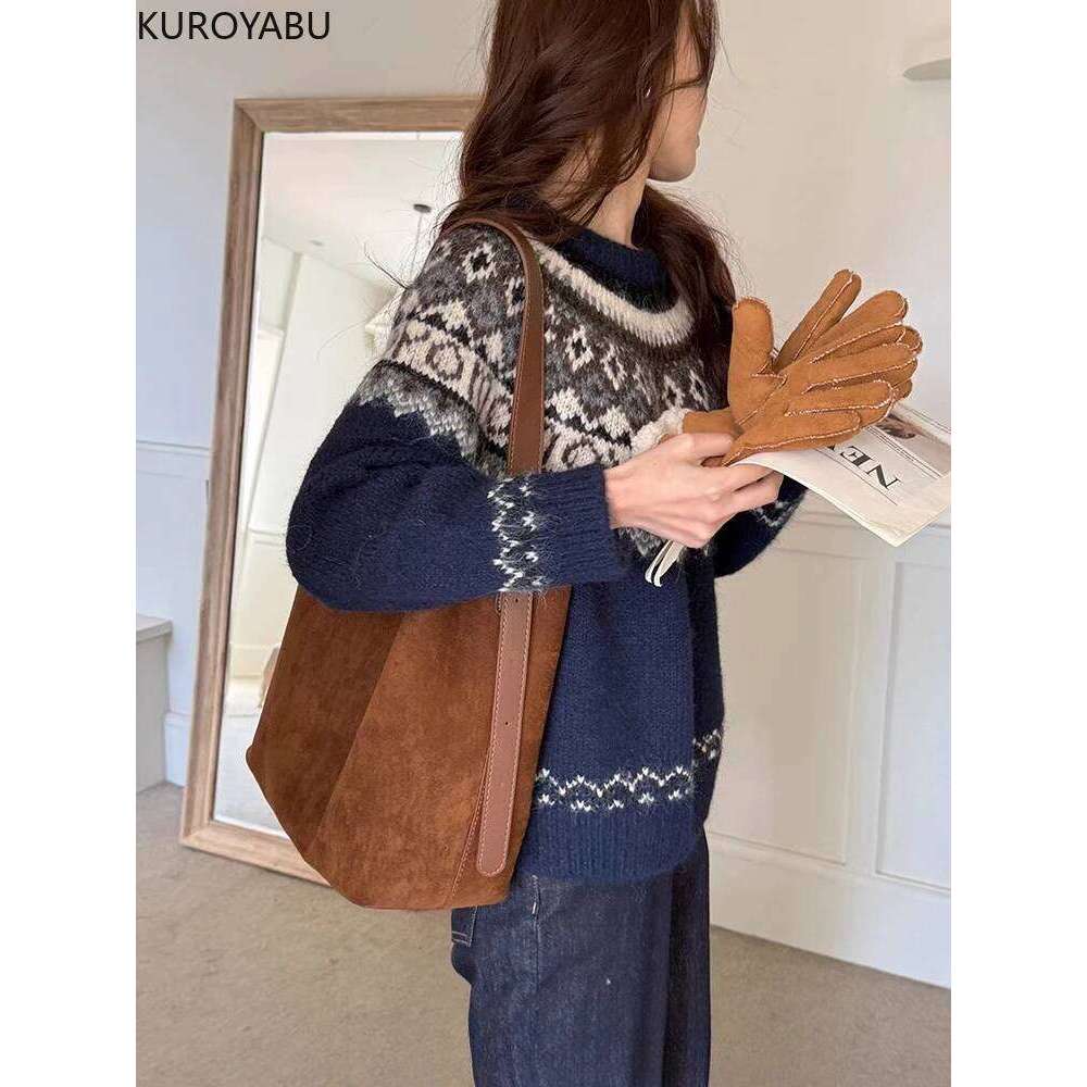 Vintage Women's Large Capacity Suede Shoulder Solid Color Fashion Simple Casual Commuter Bag Bolsos De Mujer 49D212