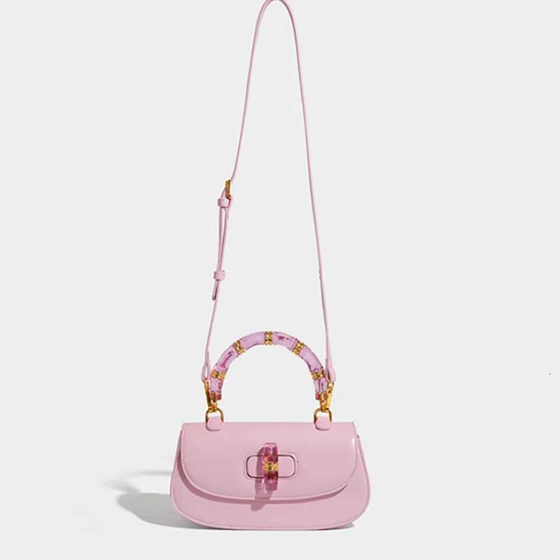 French Brand Large Capacity Bamboo Handle Bag Women Luxury Quality Leather Beach Vacation Shoulder Bag Casual Commuting Tote Bag Z250926