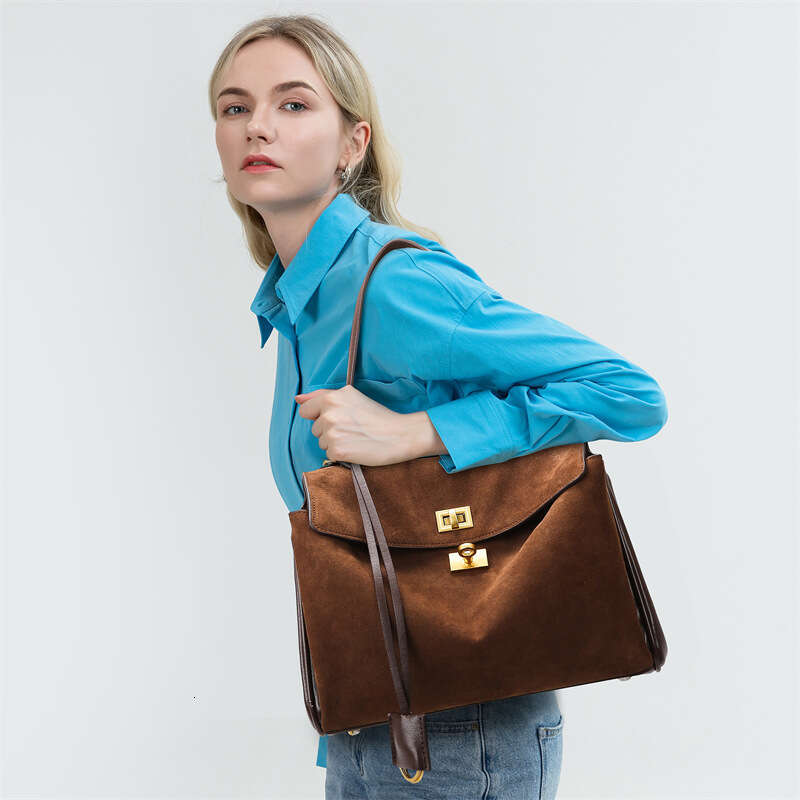 Tote High-end genuine leather handbags designers New Rodeo Large Capacity Fashion Commuter Shoulder bags designer women bag handbag handbag purse wall