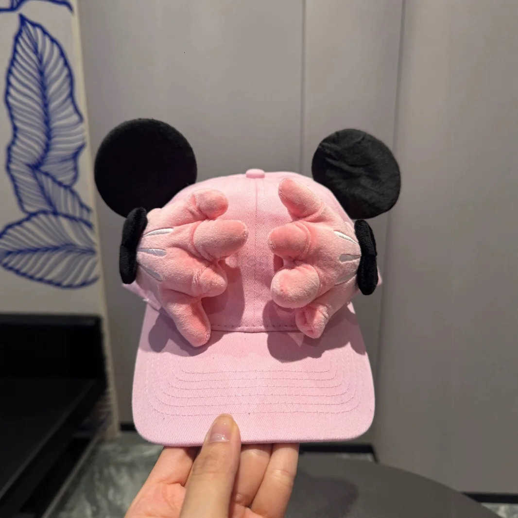 Disney summer cute fun cartoon Mickey palm baseball cap showing face and casual travel sun protection baseball cap H250926