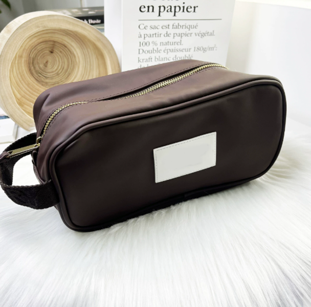 Designer Brown Makeup Bag Classic Logo Large Capacity Handheld Water Wash Bag 3D Anti Dirt Storage Portable Travel Takeaway Makeup Bag Storage Bag
