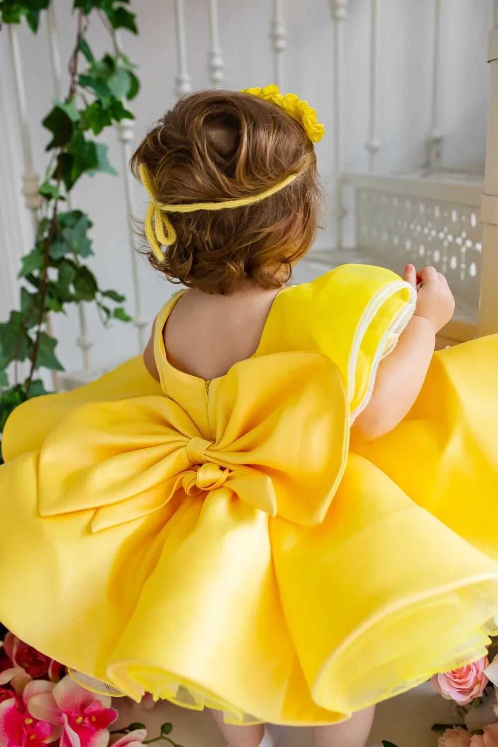 Lovely Yellow Flower Girl Dress Baby First Communion Gowns Wedding Thin Length Bow Belt Kids Birthday Gift Ball Party Clothing Z250926