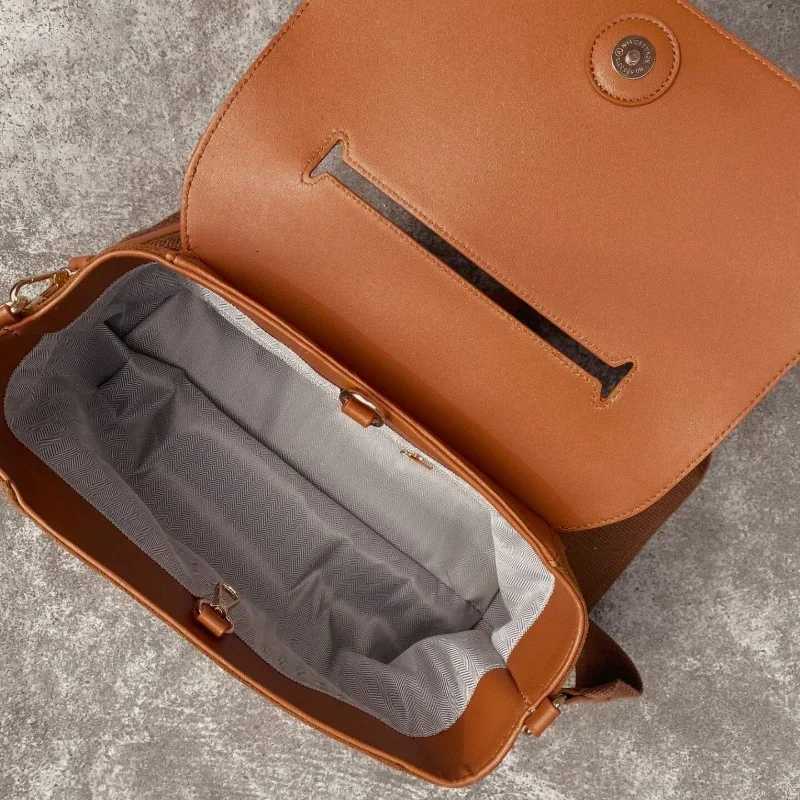 New Vintage Brown Velvet Crossbody Bag for Women Large Capacity Shoulder Bag Stylish and Practical Autumn Winter Messenger BagW250926