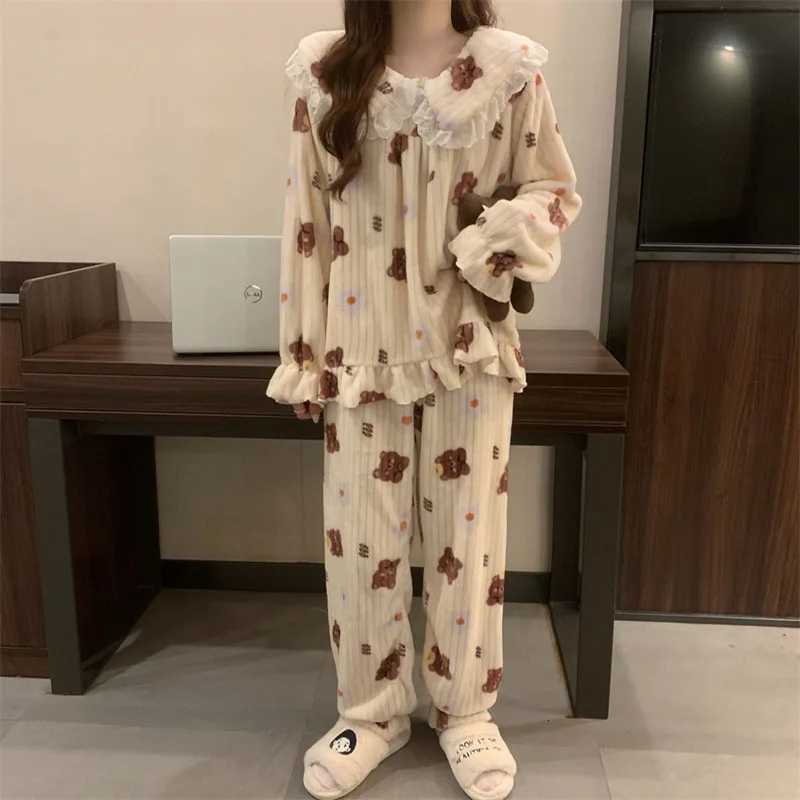 Warm Sleepwear Small Bear Peach Coral Velvet TwoPiece Set Women Pajamas Autumn and Winter Thickening Home Wear School Sleepwear Z250925