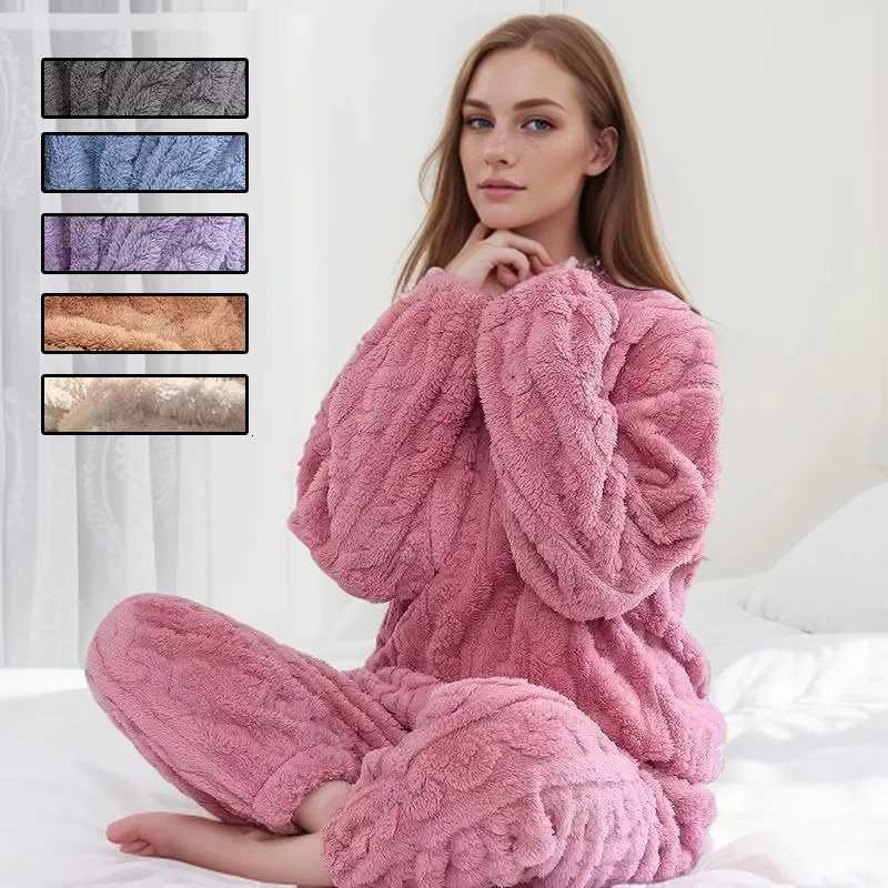 Thickened Warm Autumn and Winter Flannel Pajamas Women LongSleeved Solid Striped Homewear Black Plus Size School Loungewear Z250925