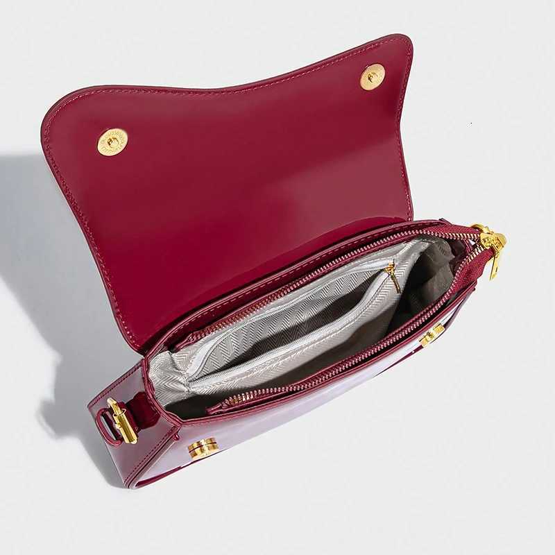 Fashionable classic style womens crossbody bag with exquisite cherry pendant versatile womens bag Z250926