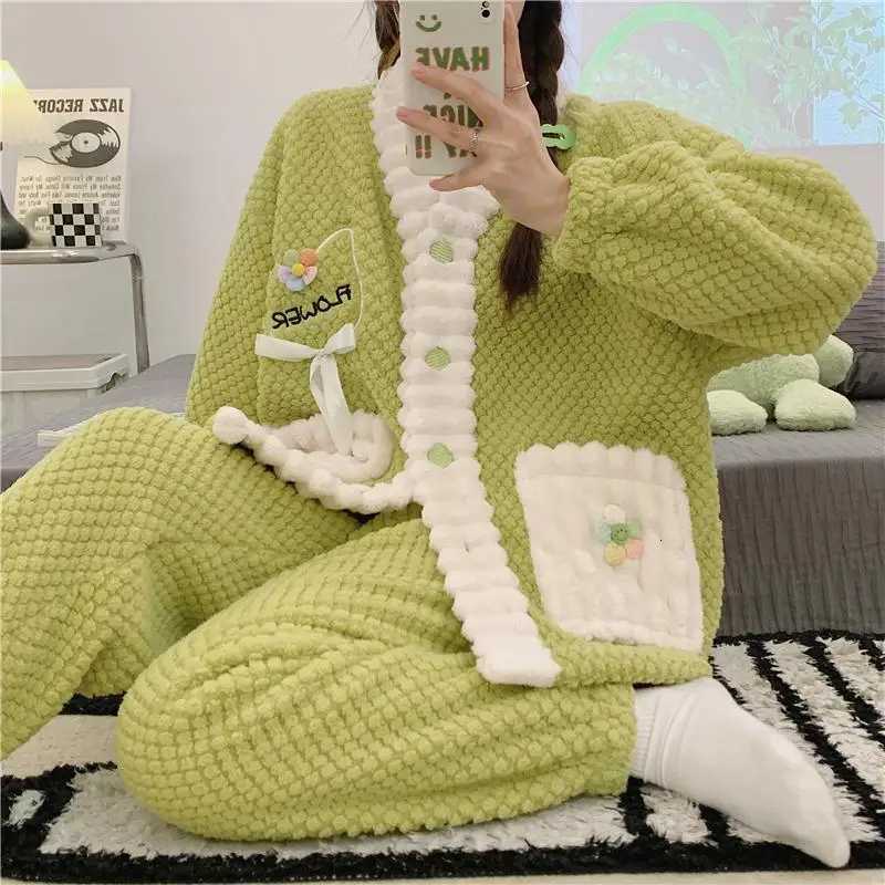 Women Cardigan Thicken Warm Coral Velvet Pajamas Set Color Block Flowers Sleepwear Flannel School Pajamas Womens Sweet Homewear Z250925