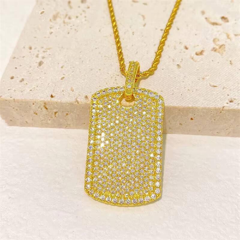 Hot Sale New S925 Silver Inlaid Moissanite square Personalized Pendant
