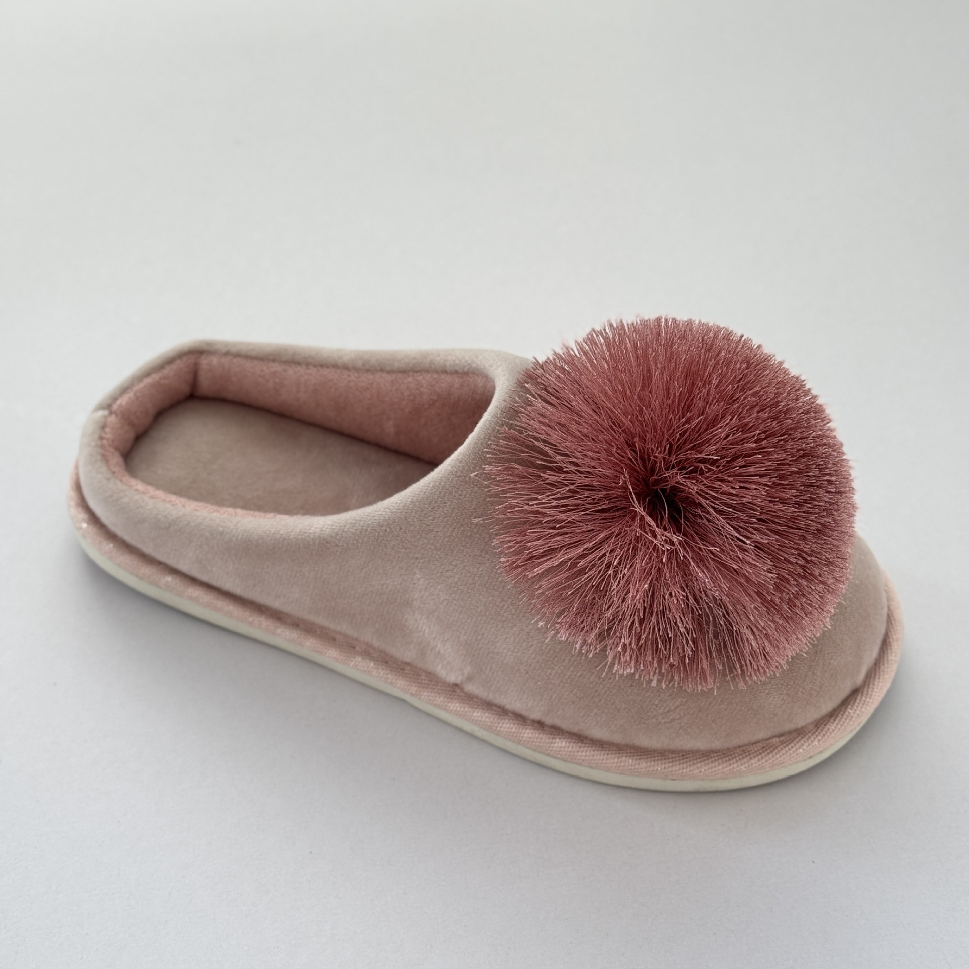 Fish Mouth Plush Tassel Ball Non-Slip Rubber Sole Home Comfort Preferred Women's Slippers ddmymarket