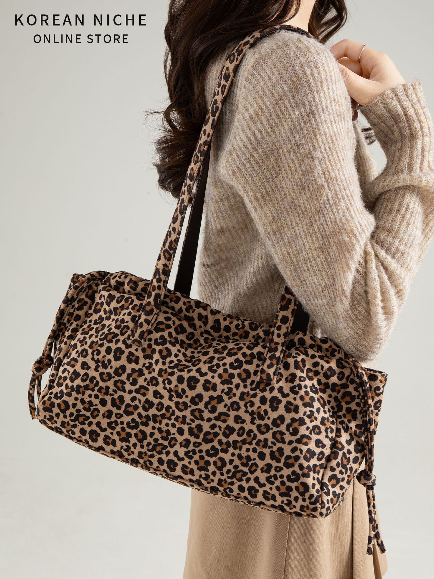 2025 Autumn And Winter New Style Suede Single-Shoulder Underarm Bag For Women Super Popular Niche Leopard Print Design Retro Versatile Handbag