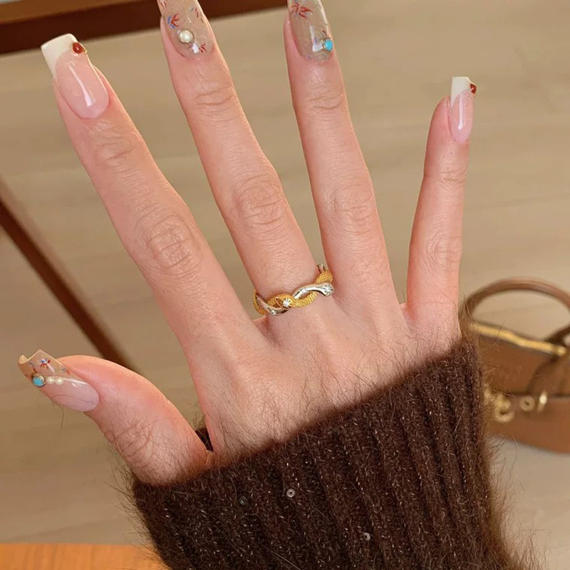 New S925 Silver Double Color Spirit Snake Wrapped Ring with Snake Skin Texture, Ancient Style Wedding Jewelry Design Sense