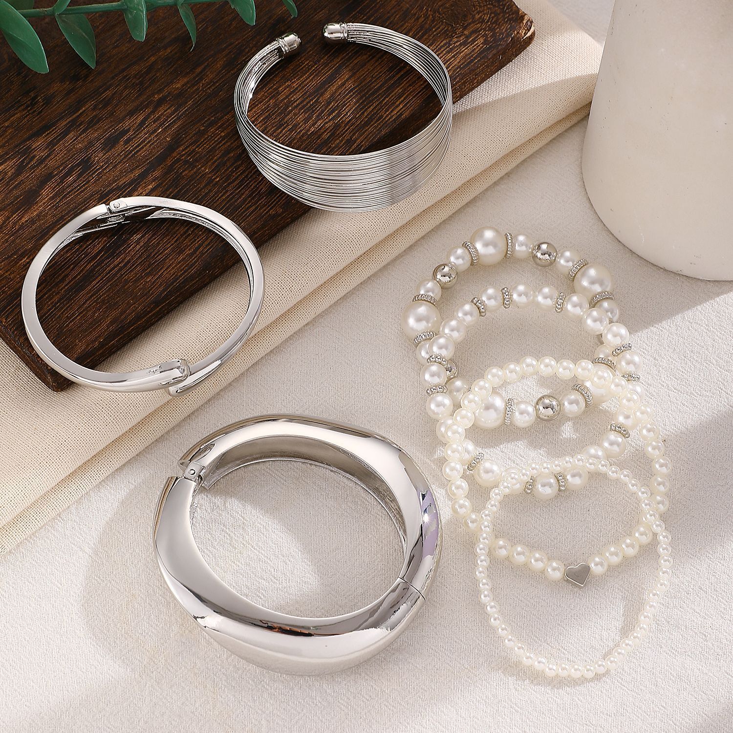 Exaggerated Pearl Layered Set For Women Open Bracelet Beaded Jewelry Bracelets