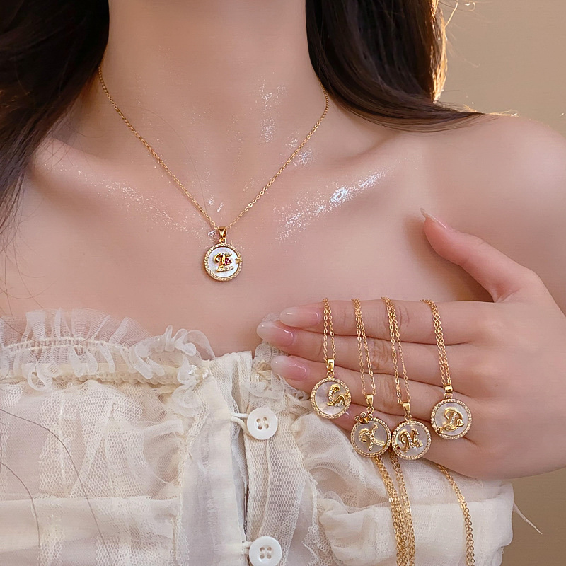 Gold - Toned Chain Necklace With Mother - Of - Pearl, Crystal Accents And Artistic Pendant Delicate Daily & Elegant Jewelry Gift For Her High - Qualit