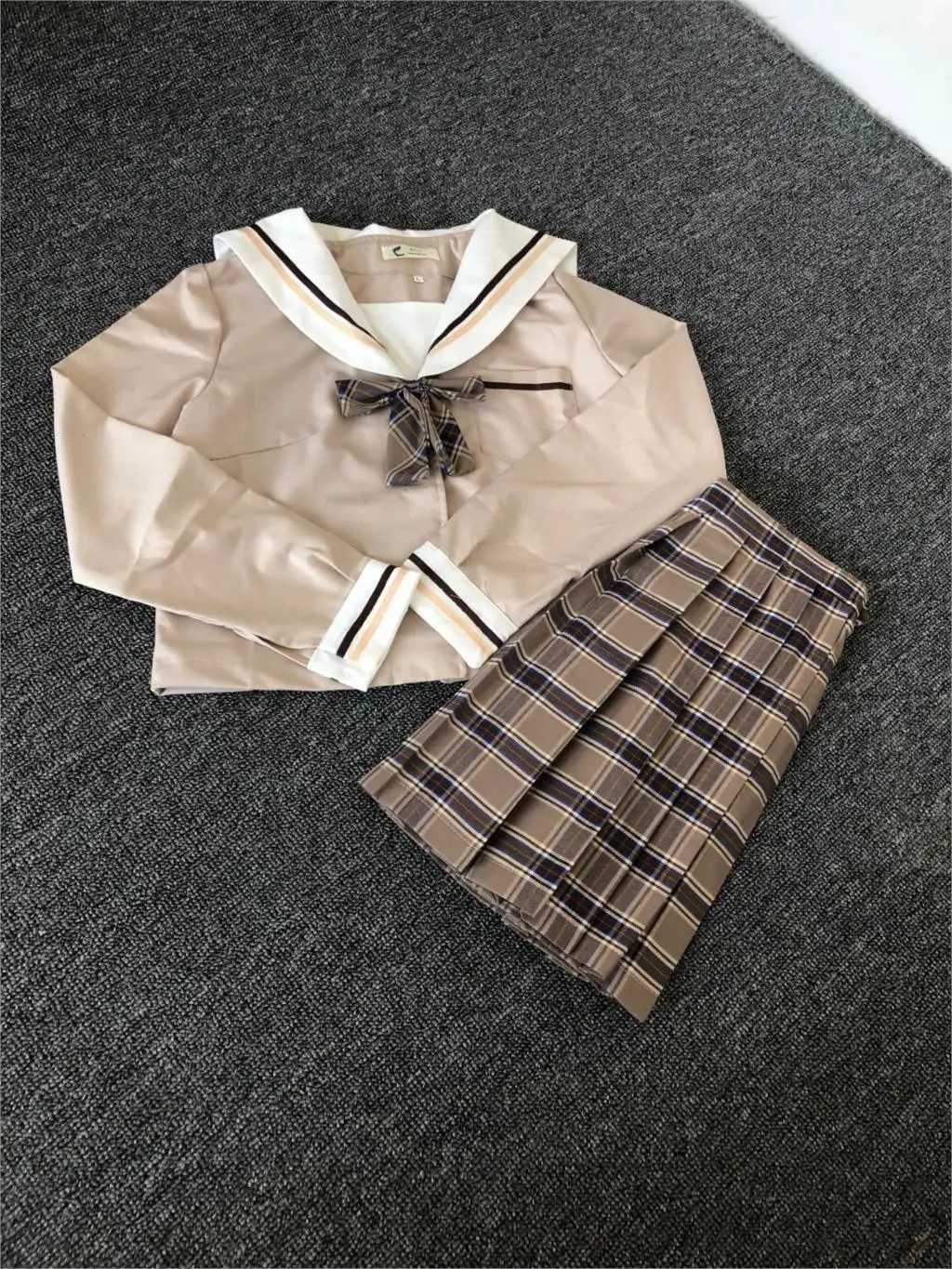 School Dresses Japanese College Middle School Uniform For Girls Jk Uniforms Lady Sailor Suit Tea Brown Color Plaid Pleated Skirt L250926Y07E