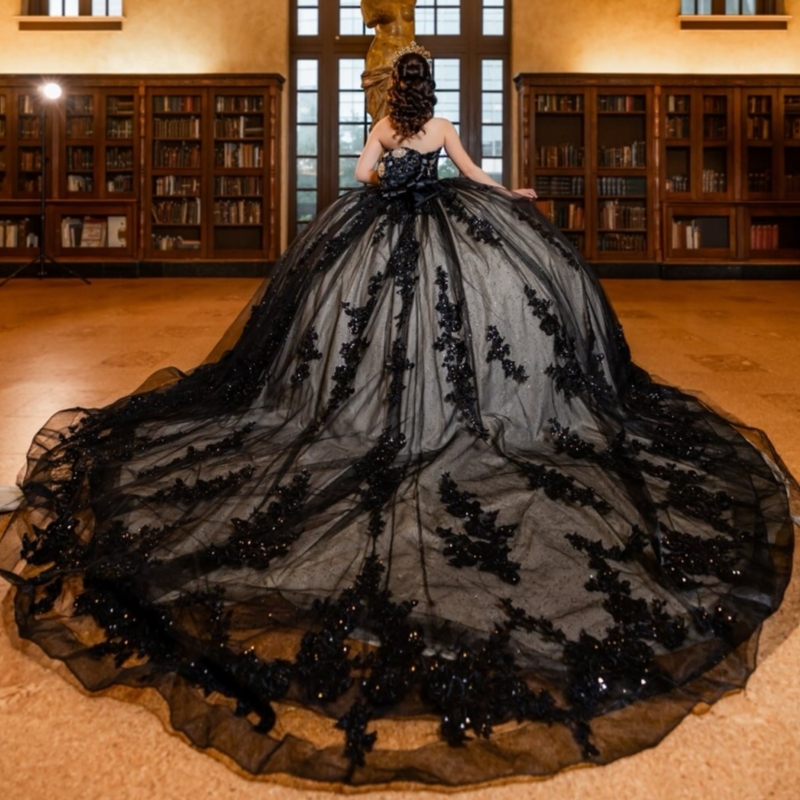 Black Shiny Quinceanera Dresses Off The Shoulder Applique Lace Beads Corset Tull Party Birthday Sweet 16 Dress Vestidos 15 De Anos