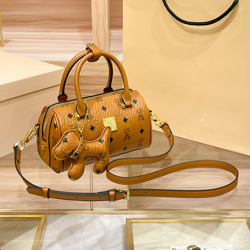 Designer bags light luxury women's bags 2025 new trendy fashion shoulder Boston bag oblique span handbag pillow bag