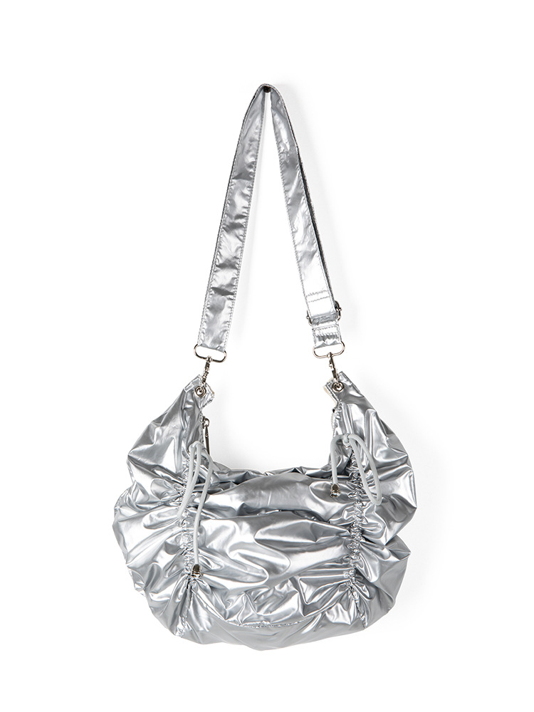 2025 New Style Japanese And Korean Niche Design High-End Sense Drawstring Pleated Versatile For Commuting Large Capacity One-Shoulder Bag